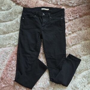 Levis 711 Skinny Jeans